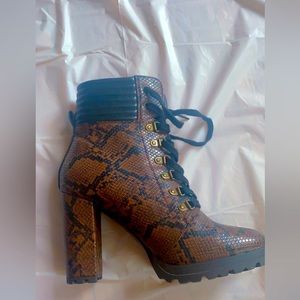 SNAKE SKIN BOOTS! 🔥